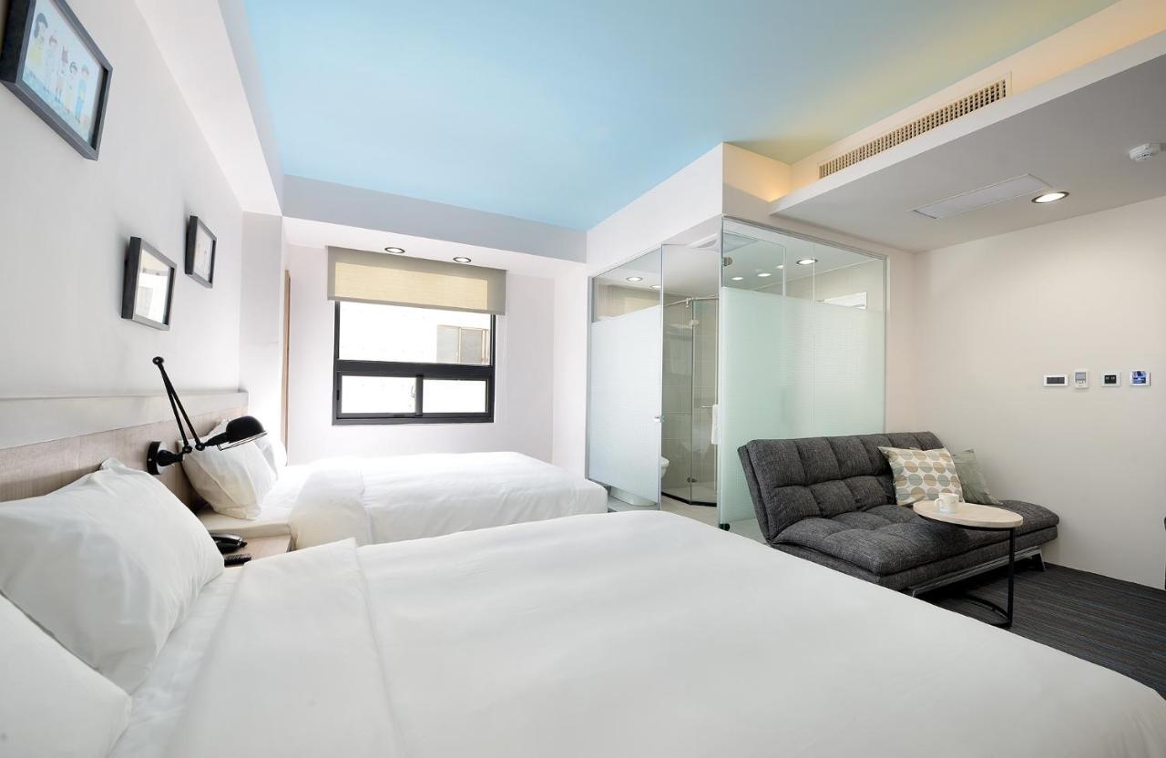 Hommie Inn Тайчжун Экстерьер фото