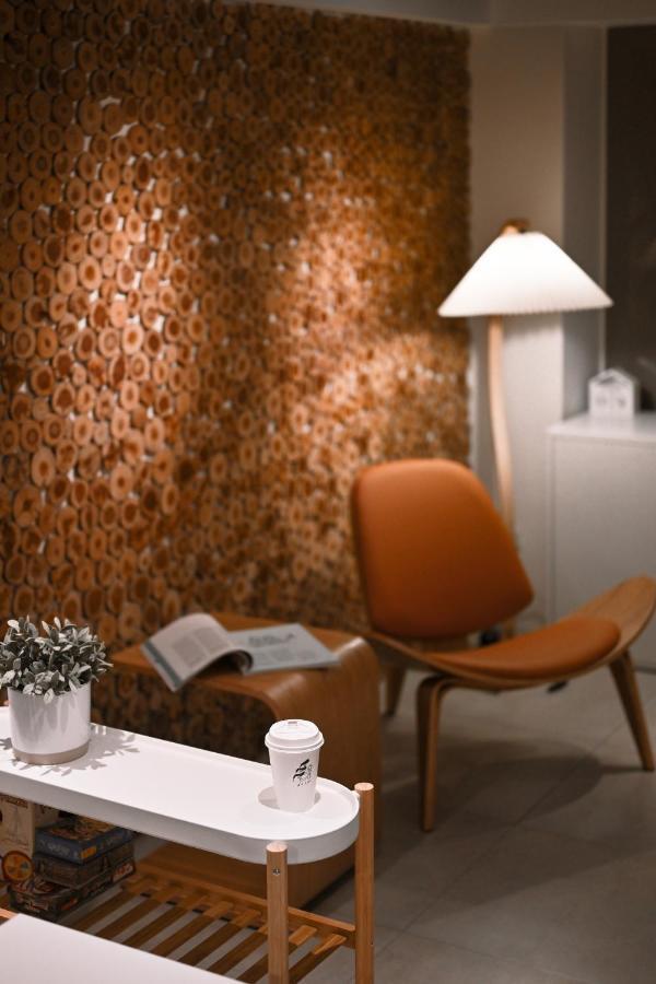 Hommie Inn Тайчжун Экстерьер фото