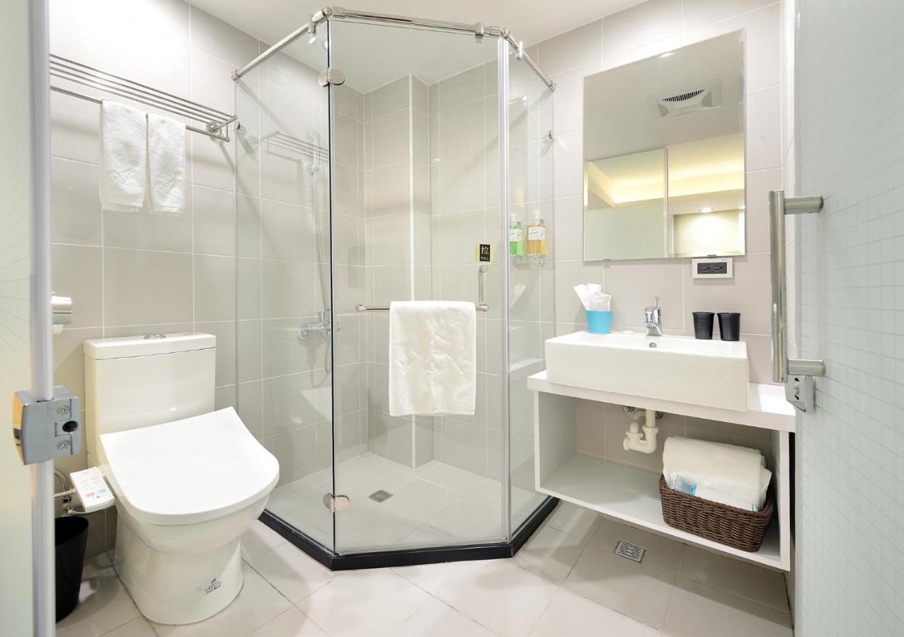Hommie Inn Тайчжун Экстерьер фото