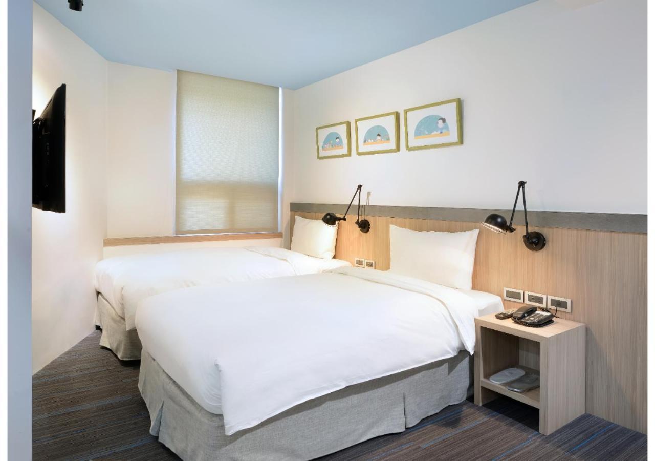 Hommie Inn Тайчжун Экстерьер фото