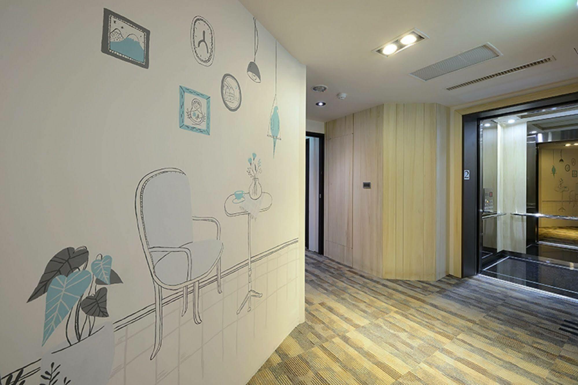 Hommie Inn Тайчжун Экстерьер фото